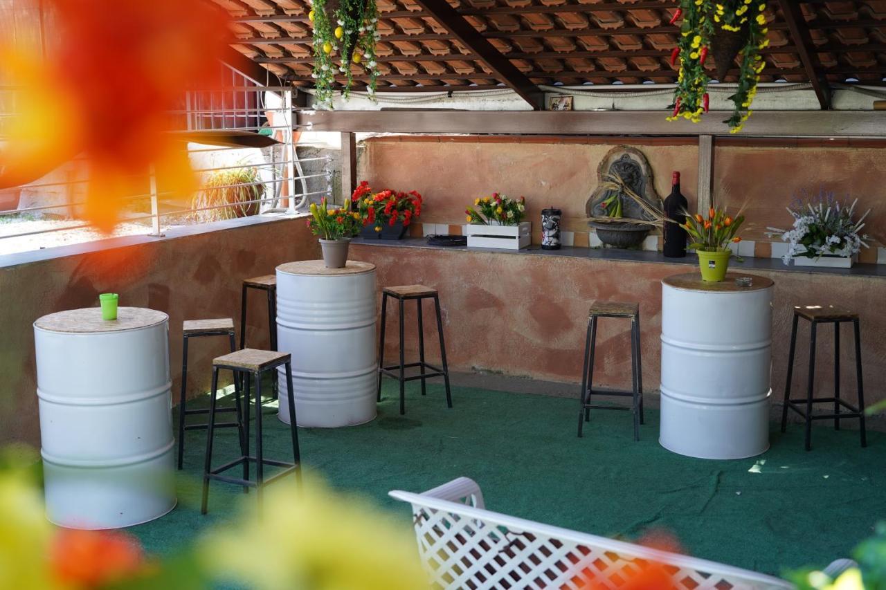 B&B Ciro Pompei Bagian luar foto