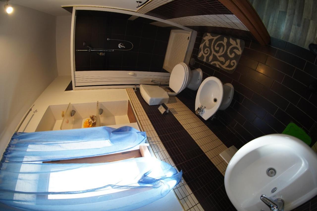 B&B Ciro Pompei Bagian luar foto